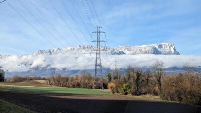 ligne très haute tension. est-ce dangereux ?